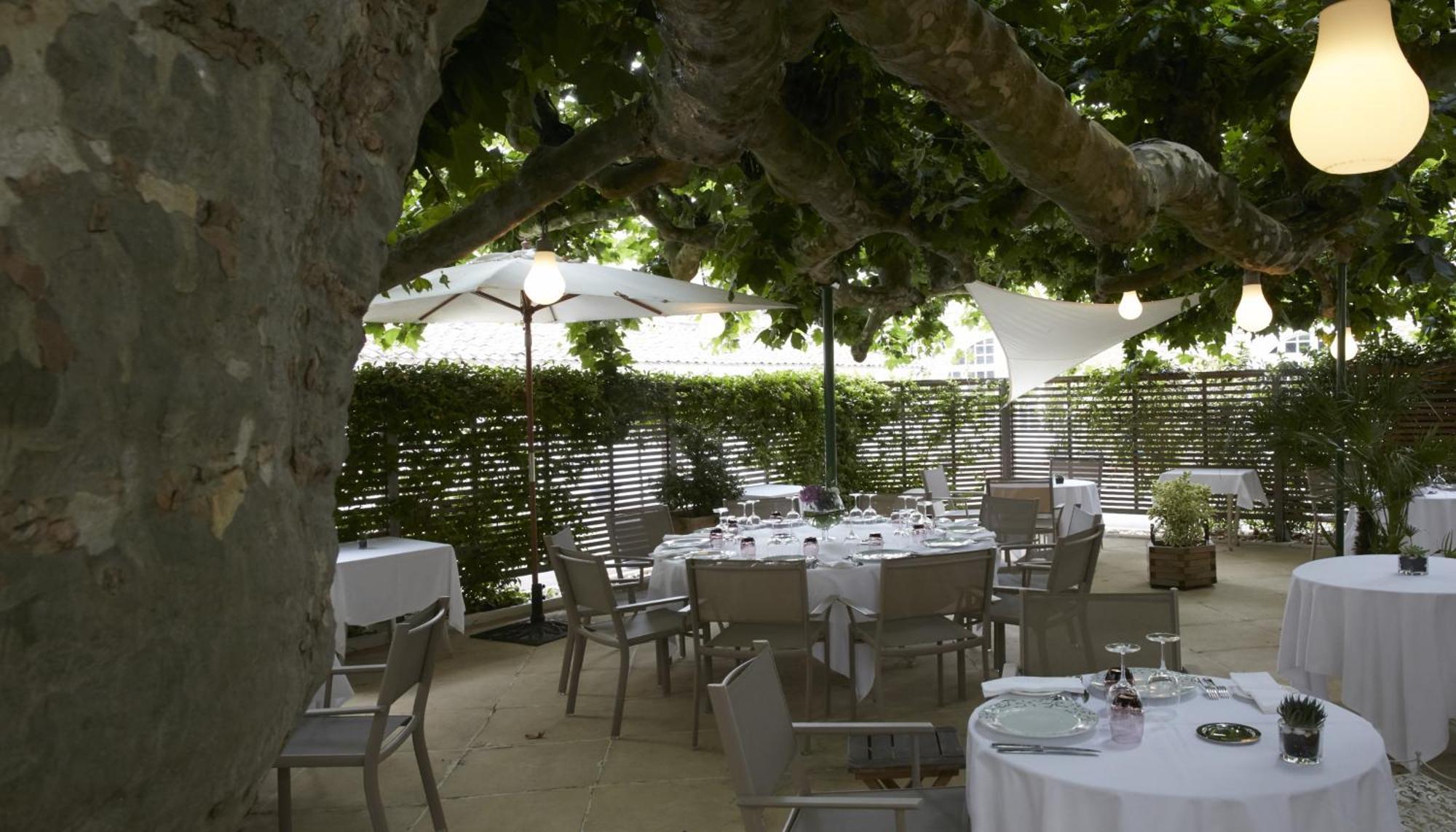 Logis Hotel - Restaurant Maison Claude Darroze Langon  Esterno foto