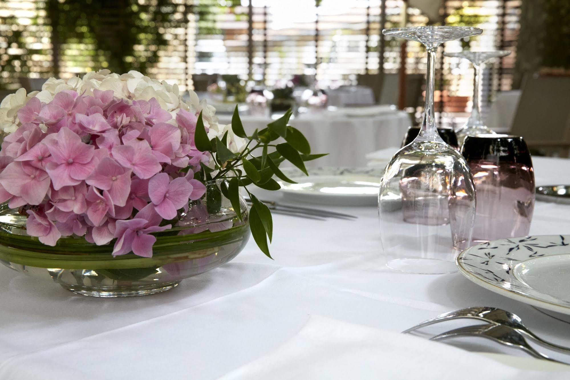 Logis Hotel - Restaurant Maison Claude Darroze Langon  Esterno foto