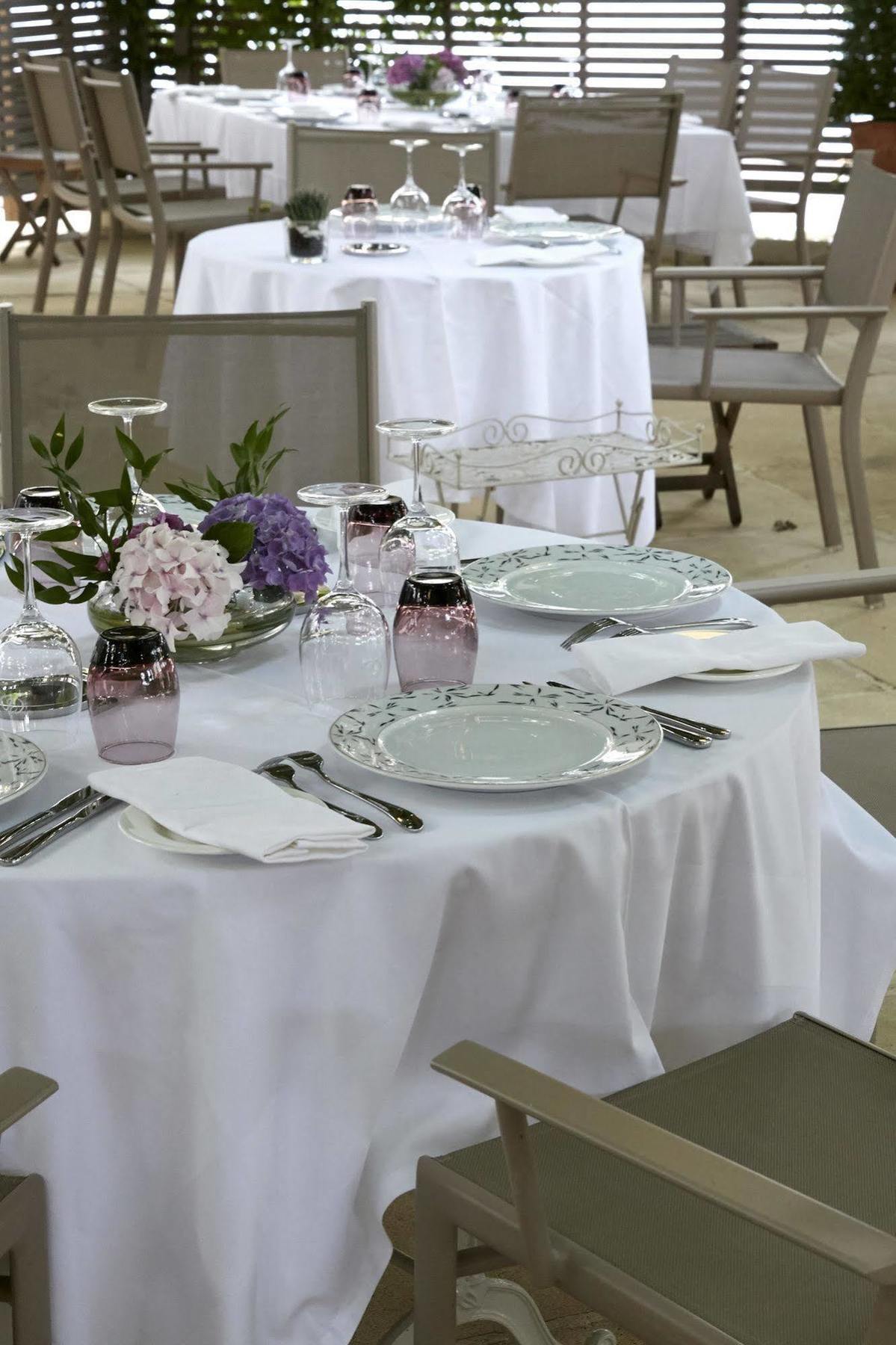 Logis Hotel - Restaurant Maison Claude Darroze Langon  Esterno foto